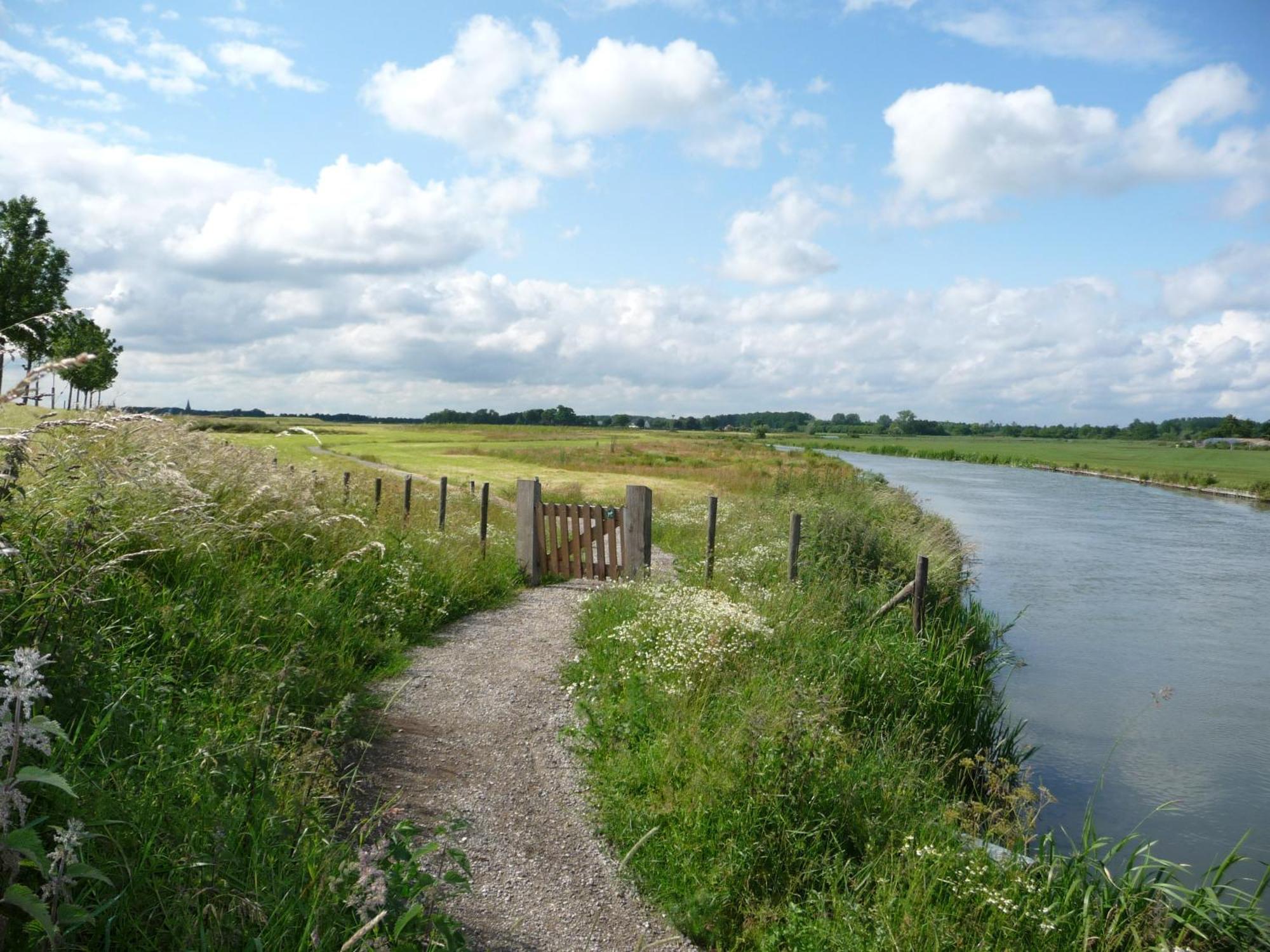 Waterlinie Lodges Utrecht Exteriör bild