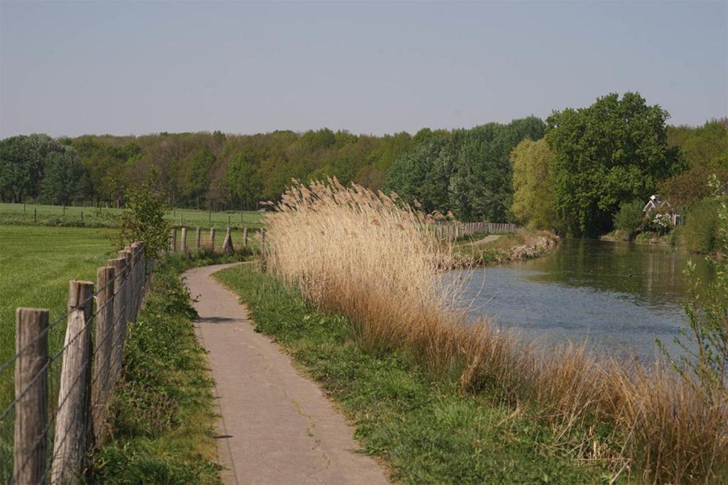 Waterlinie Lodges Utrecht Exteriör bild